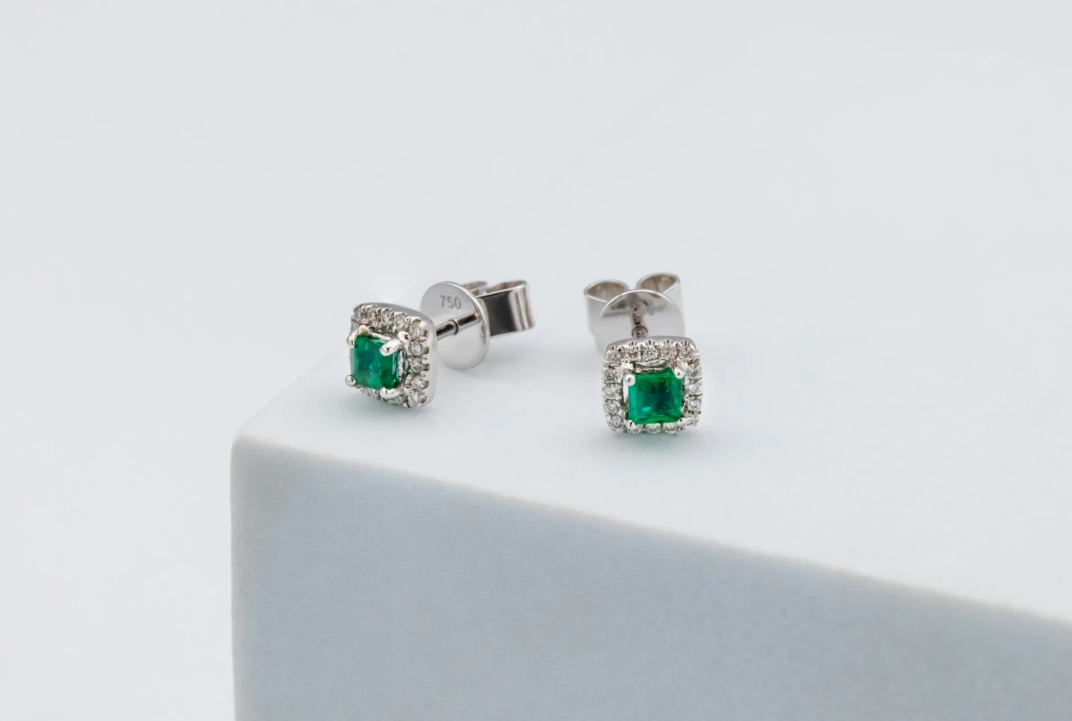 18ct White Gold Emerald and Diamond Stud Earrings