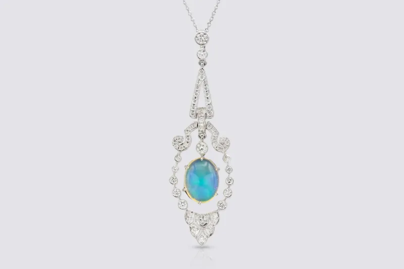 18ct White Gold Opal and Diamond Necklace 2.95ct Cabochon Opal & 1.13ct Brilliant Cut Diamonds