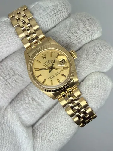 Rolex Oyster Perpetual Datejust Ladies 26mm 18ct Yellow Gold Champagne Dial 6917 1981