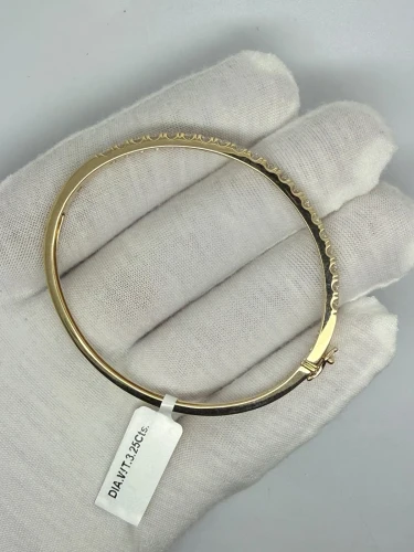 9ct Gold Natural Diamond Bangle 3.25ct 13.2g