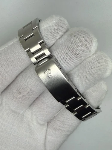 Rolex Oyster Perpetual Date 34mm Stainless Steel Silver Dial 15000 1981