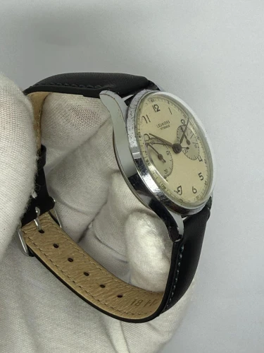 Leonidas Vintage Chronograph 35mm Ivory Dial Landeron Calibre 248 Late 1940s–Early 1950s