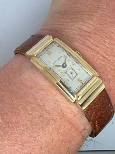 Longines Art Deco Tank Vintage Wristwatch 42 x 20mm Solid 14ct Yellow Gold 1944