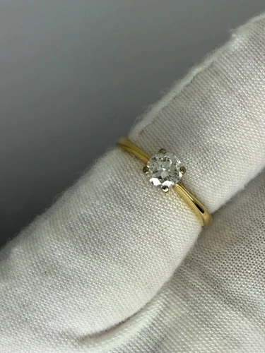 18ct Yellow Gold Diamond Solitaire Ring 0.50ct Round Brilliant Cut Size M