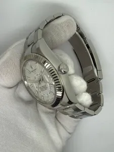 Rolex Oyster Perpetual Sky-Dweller 42mm Oystersteel & 18ct White Gold 326934 2020