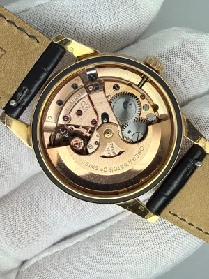 Omega Seamaster Automatic 34mm 18ct Rose Gold Cream Crosshair Dial 14704-61 SC 1962