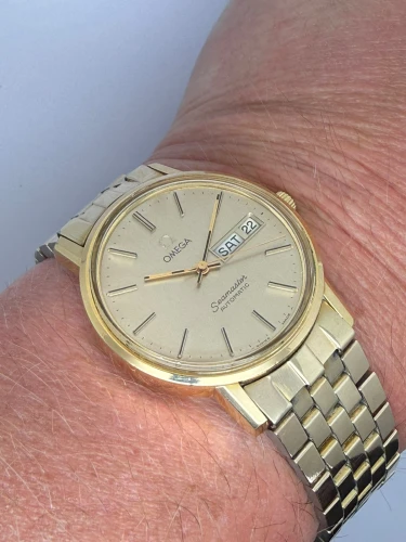Omega Seamaster Day-Date Automatic 34mm Gold Plated Gold Dial 166.0209 1978