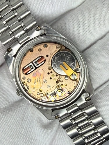 Omega Electronic f300 Chronometer 36mm Blue Dial 198.001 1971