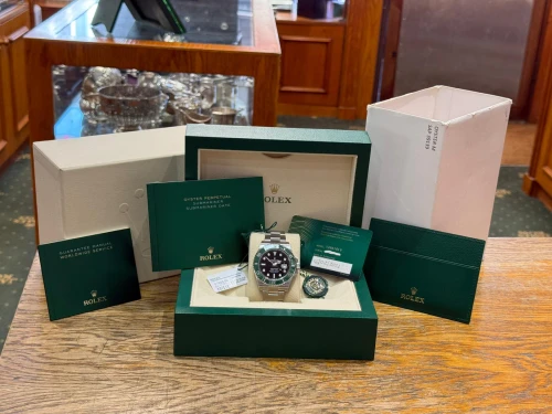 Rolex Submariner Date Starbucks 41mm Stainless Steel Green Bezel 126610LV 2021 UNWORN
