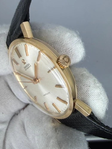 Omega Century Automatic 34mm 18ct Yellow Gold Silver Dial 161.009 1968