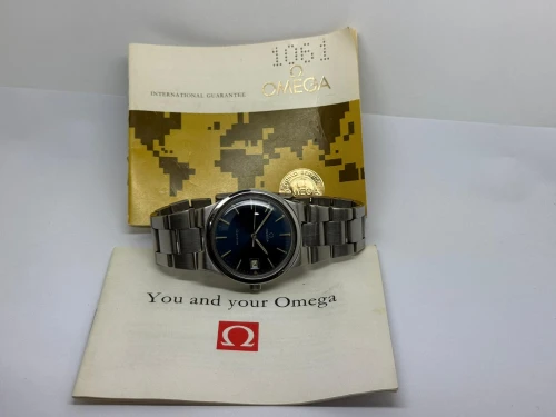 Omega Genève Manual Wind 36mm Stainless Steel Blue Dial 136.0103 1977