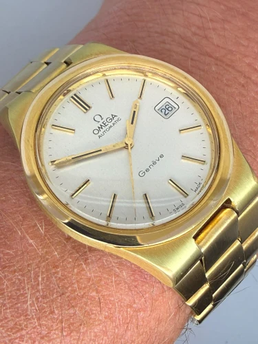 Omega Genève Automatic 36mm Gold Plated Silver Dial 166.0173 1973