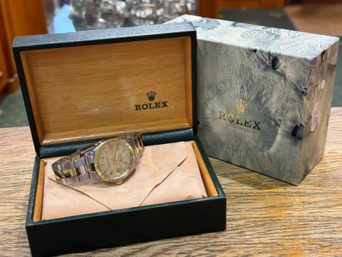 Rolex Oyster Perpetual Date 34mm Gold Mosaic Dial 1501 1970