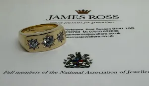 9ct Yellow Gold Gents Three Stone Diamond Gypsy Ring 1.09ct