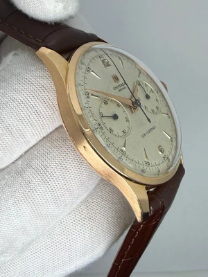 Universal Geneve Uni Compax Chronograph 37.5mm 18ct Rose Gold Original Dial 124116 1940s