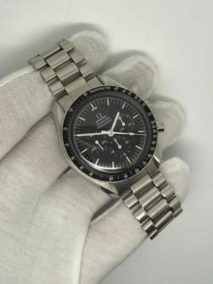 Omega Speedmaster Professional Moonwatch 42mm Stainless Steel Black Dial Chronograph 145.022 1975