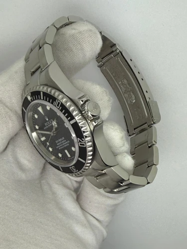 Rolex Sea-Dweller 4000 40mm Stainless Steel 16600 2006 Full Collectors Set