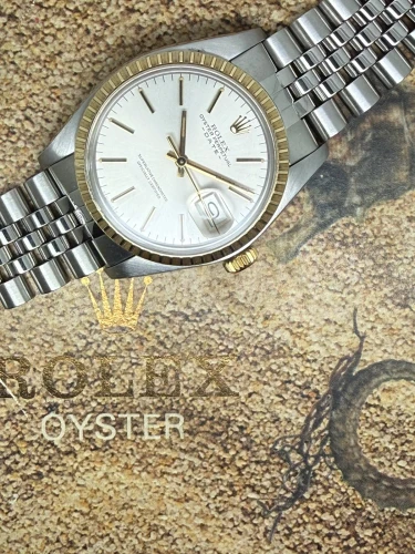 Rolex Oyster Perpetual Date 34mm Steel & 18ct Yellow Gold Silver Dial 1505 1981