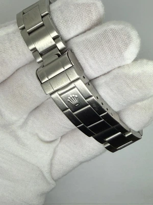 Rolex Submariner Date 40mm Stainless Steel Black Dial & Bezel 16610 2002