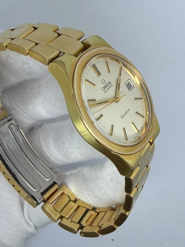 Omega Genève Automatic 36mm Gold Plated Silver Dial 166.0173 1973