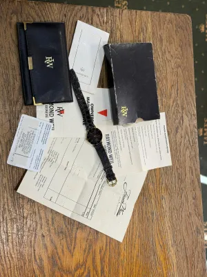 Raymond Weil Othello Quartz 18ct Gold Plated Ultra Thin Case 124 1990