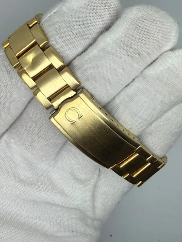 Omega Genève Automatic 36mm Gold Plated Silver Dial 166.0173 1973