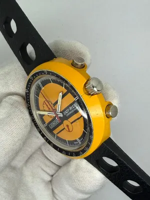 Leonidas Heuer Easy Rider Chronograph 45x40mm Fibreglass Case Orange Dial 423.809J 1972