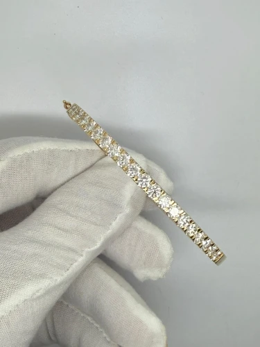 9ct Gold Natural Diamond Bangle 3.25ct 13.2g