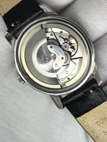 Girard-Perregaux Gyromatic 36mm Stainless Steel Silver Dial Automatic Late 1960s / Early 1970s