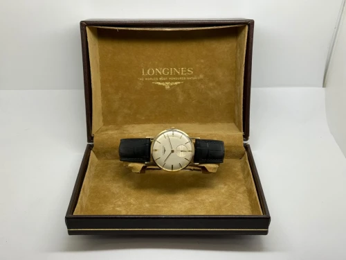 Longines Manual Wind 32mm Solid 9ct Gold Sub Seconds 1965