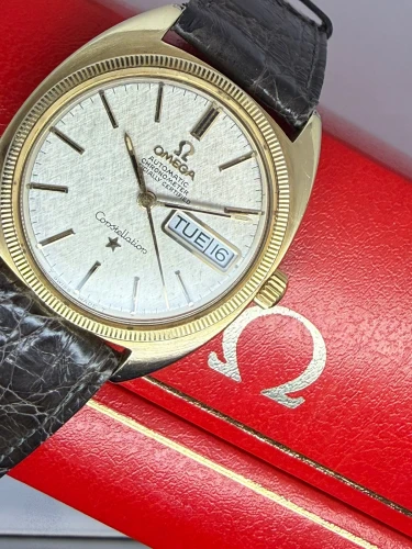 Omega Constellation Automatic Chronometer 35mm Gold Capped Silver Linen Dial 168.029 1968