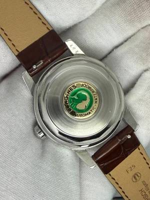 Longines Conquest Calendar Automatic 35mm Stainless Steel Two Tone Dial 9004-8 1959