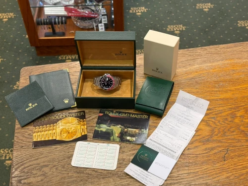 Rolex GMT-Master II Coke 40mm Stainless Steel Oyster Bracelet 16710 1989