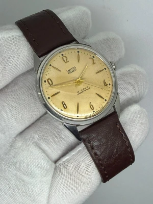 Smiths Everest 35mm Stainless Steel 19 Jewels Reference 0104 Early 1960s