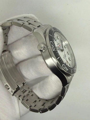 Omega Seamaster Diver 300M 42mm Stainless Steel Polar White Dial 210.30.42.20.04.001 Circa 2020–2022