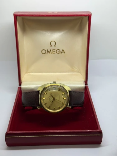 Omega Genève Electronic f300 Hz 38mm Gold-Plated Champagne Dial 198.030 1972