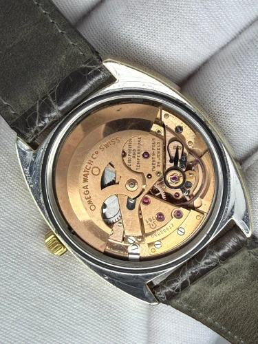 Omega Constellation Automatic Chronometer 35mm Gold Capped Silver Linen Dial 168.029 1968