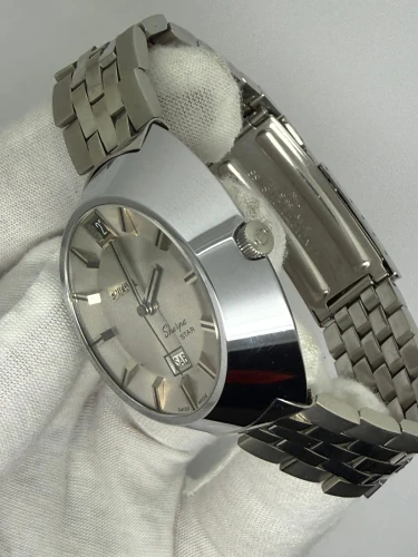 Enicar Sherpa Star Automatic Day-Date 38mm Stainless Steel Silver Dial 257-02-01 1970s