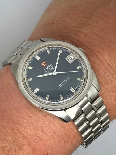 Omega Electronic f300 Chronometer 36mm Blue Dial 198.001 1971