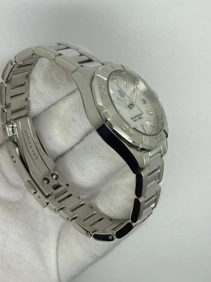 TAG Heuer Aquaracer Quartz Ladies 32mm Stainless Steel Mother of Pearl Dial WAY1312 2016