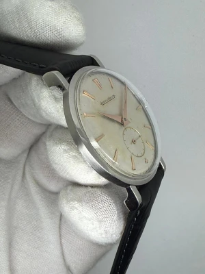 Jaeger-LeCoultre Manual Wind 34mm Stainless Steel Silver Dial JLC 480 1950s