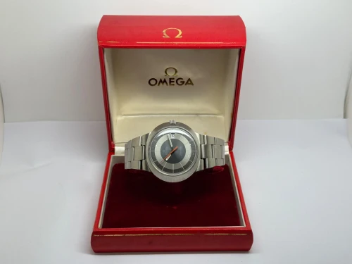 Omega Dynamic Genève Automatic 41mm Stainless Steel Grey Bullseye Dial 165.039 1969