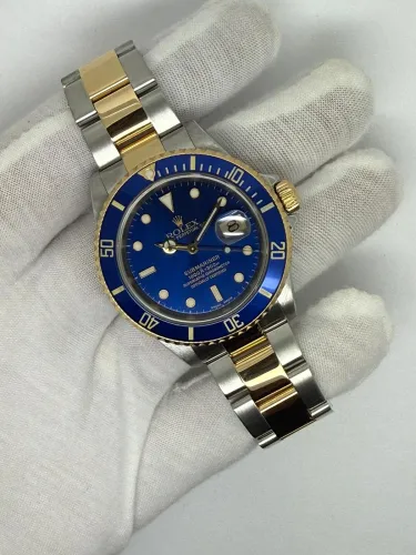 Rolex Submariner Date Bluesy 40mm Stainless Steel & 18ct Yellow Gold 16613 2002 Full Collectors Set