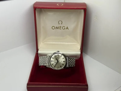 Omega Constellation Automatic Chronometer 34mm Stainless Steel Silver Dial Beads of Rice Bracelet 14381-61-SC 1961