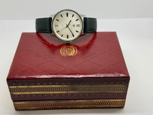 Girard-Perregaux Gyromatic 36mm Stainless Steel Silver Dial Automatic Late 1960s / Early 1970s