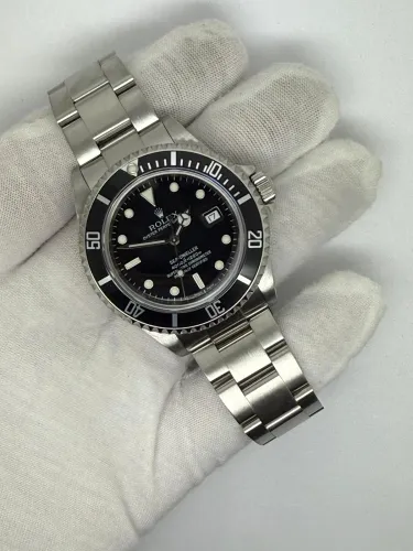 Rolex Sea-Dweller 4000 40mm Stainless Steel 16600 2006 Full Collectors Set