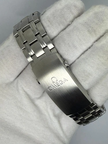 Omega Seamaster Diver 300M 42mm Stainless Steel Black Dial 210.30.42.20.01.001