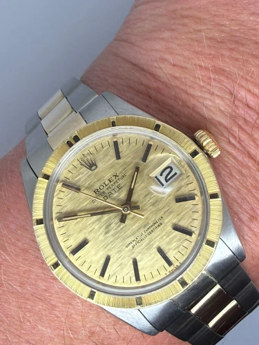 Rolex Oyster Perpetual Date 34mm Gold Mosaic Dial 1501 1970