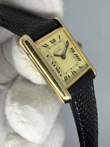 Must de Cartier Tank 19mm Gold-Plated Silver Champagne Dial Manual Wind 1980