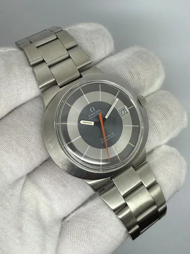 Omega Dynamic Genève Automatic 41mm Stainless Steel Grey Bullseye Dial 165.039 1969